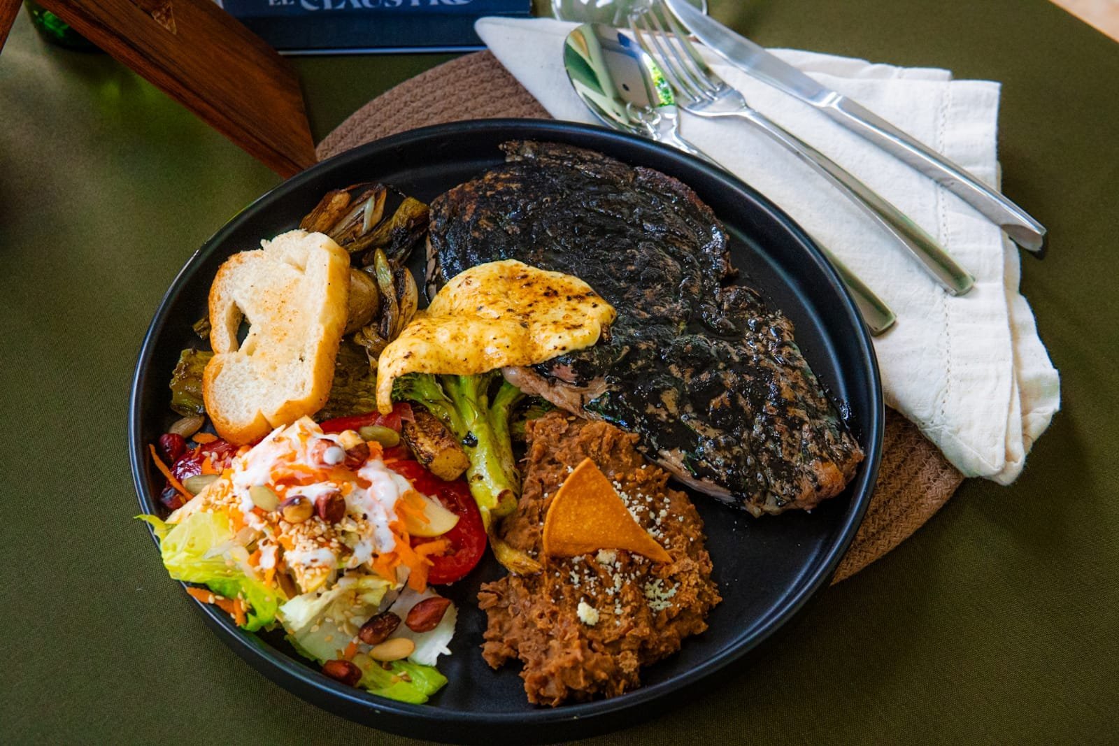 El Claustro  - Imagen 13